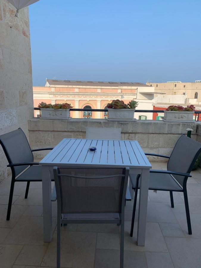 Palazzo Dei Gesuiti Appartamento Con Terrazza Privata Monopoli Luaran gambar