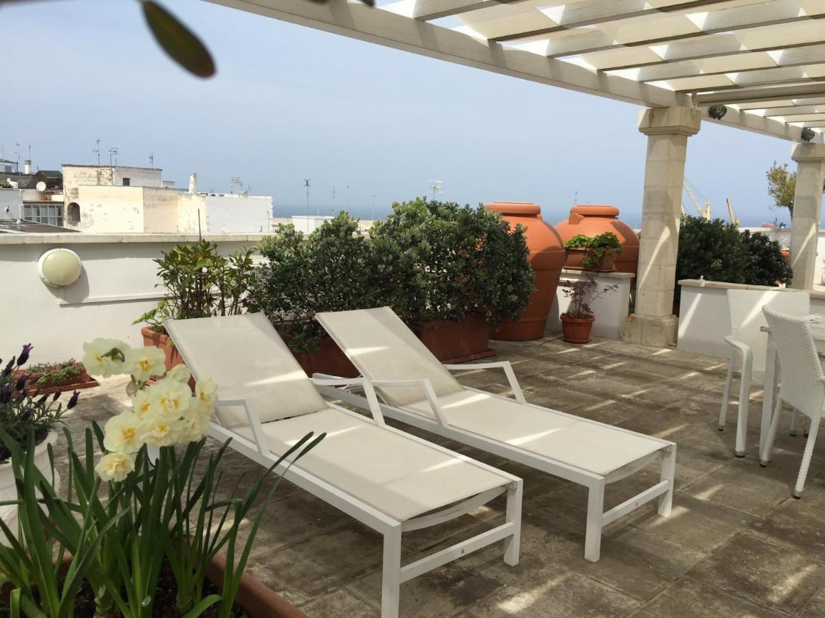Palazzo Dei Gesuiti Appartamento Con Terrazza Privata Monopoli Luaran gambar
