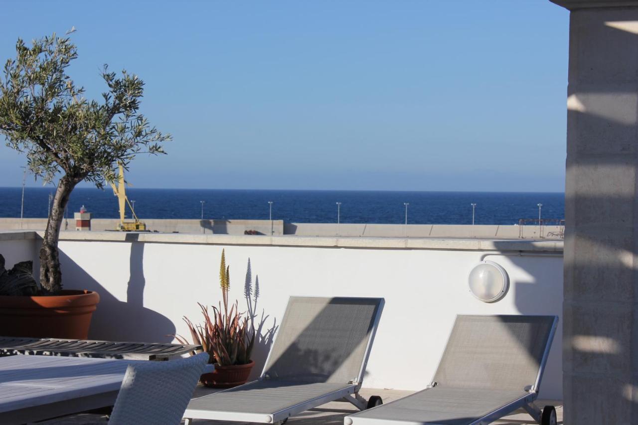 Palazzo Dei Gesuiti Appartamento Con Terrazza Privata Monopoli Luaran gambar