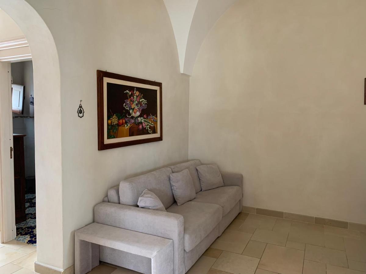 Palazzo Dei Gesuiti Appartamento Con Terrazza Privata Monopoli Luaran gambar